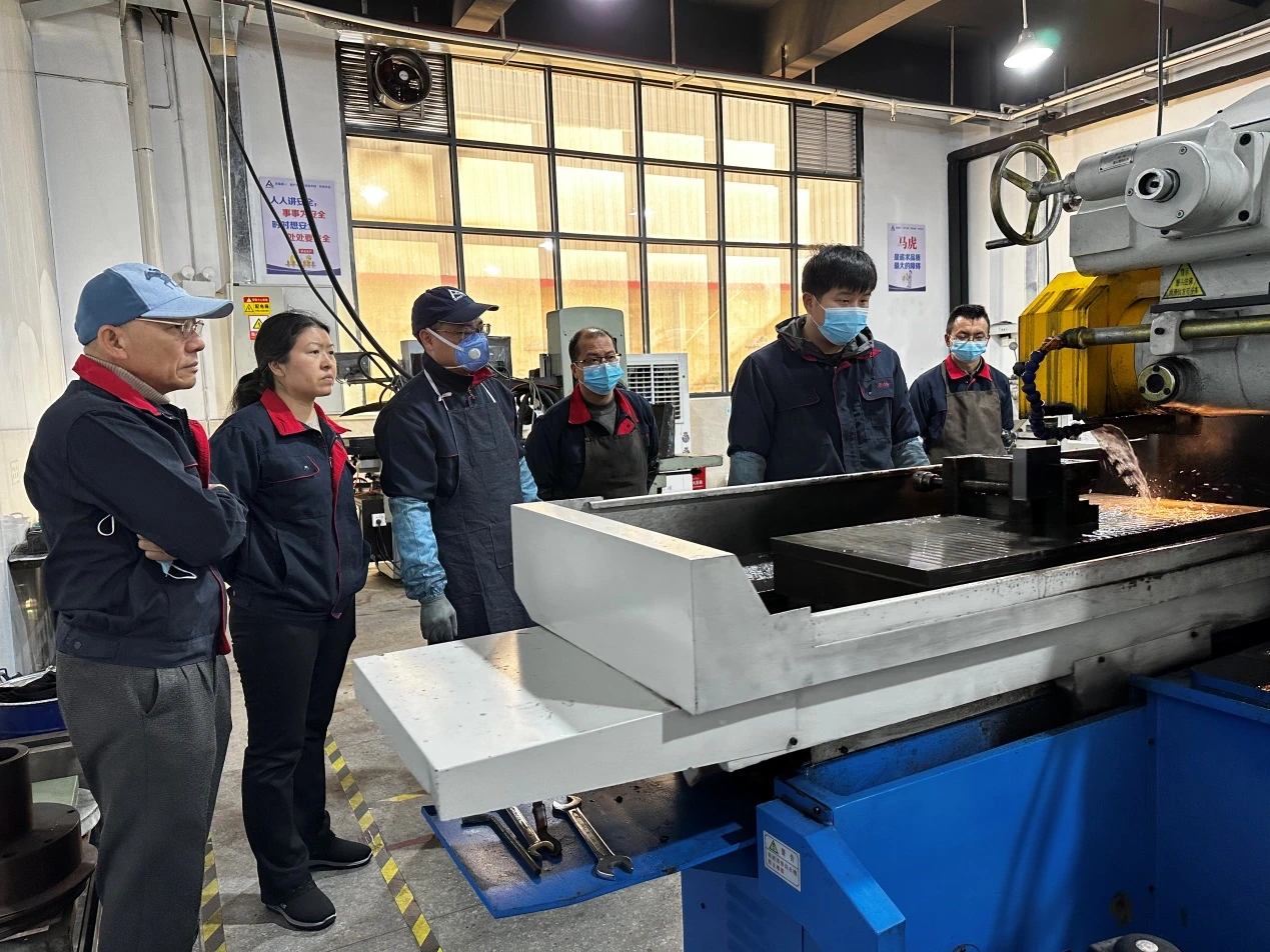Janpanese customer reviewed process in the workshop